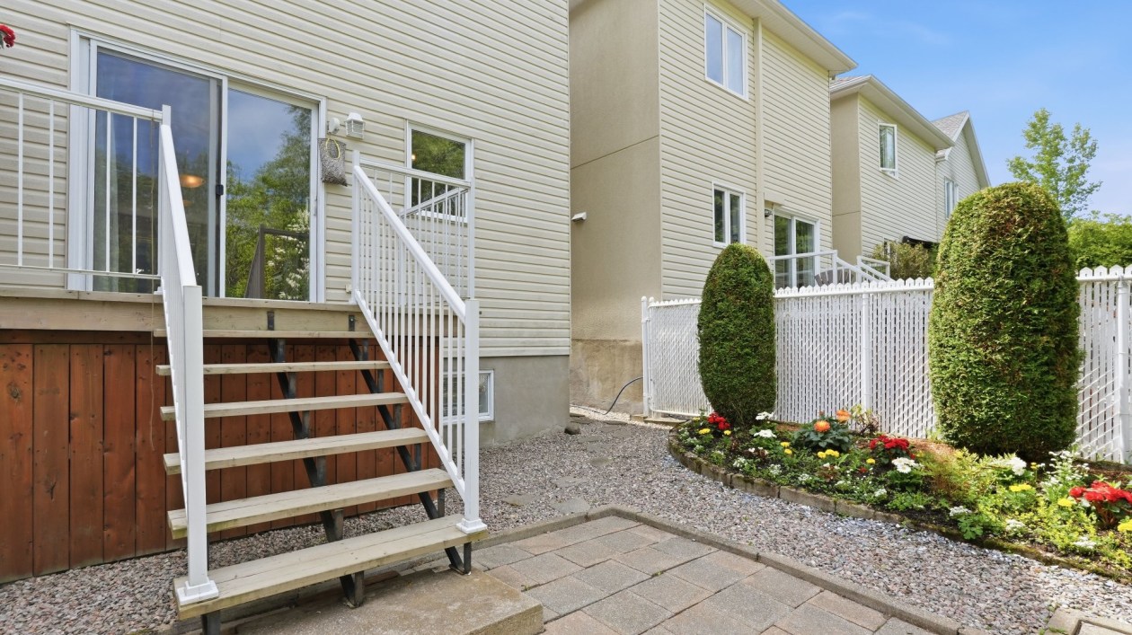 Cour — 3239, Rue François-De Villars, Québec (Beauport), G1C8A8, Québec (Beauport)