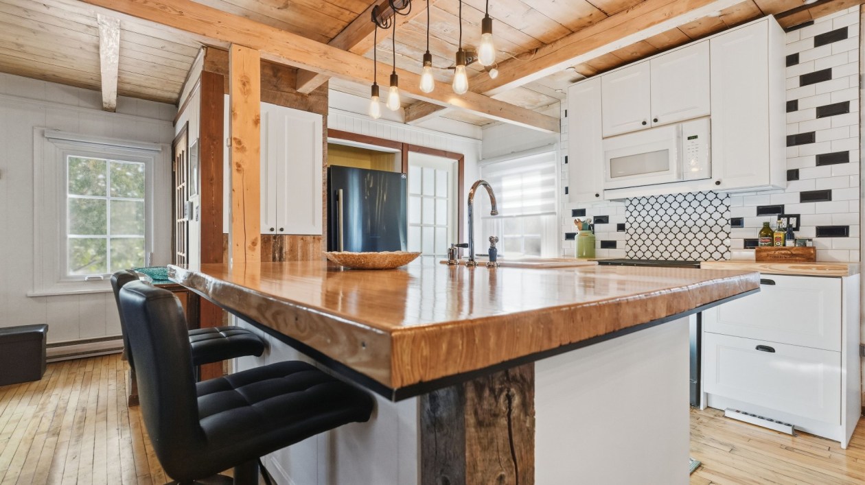 Photo 5 — 3626, Av. Royale, Saint-Ferréol-les-Neiges, G0A3R0, Saint-Ferréol-les-Neiges
