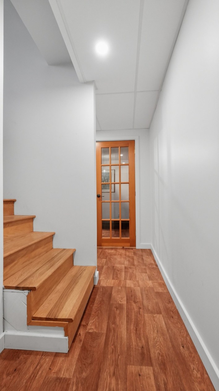 Escalier — 5, Rue des Sarcelles, Beaupré, G0A1E0, Beaupré