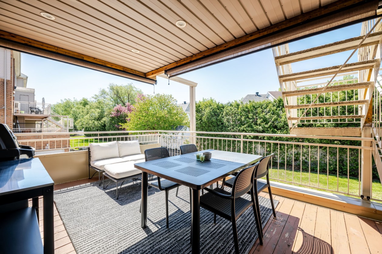 Balcon — 6027, Rue Gabrielle-Roy, 5, Longueuil (Saint-Hubert), J3Y8Z9, Longueuil (Saint-Hubert)
