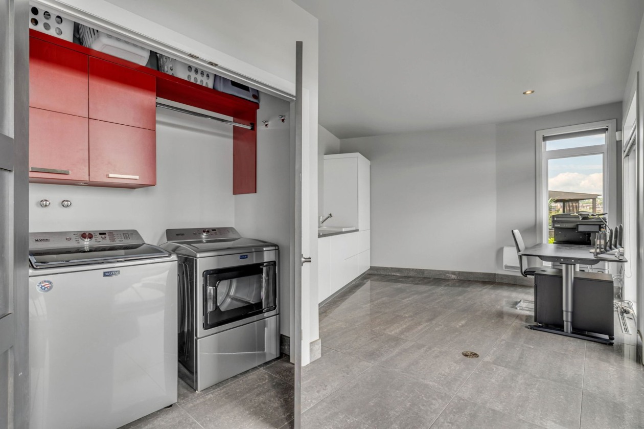Salle de lavage — 106, Rue Latouche, Québec (Beauport), G1E0B8, Québec (Beauport)