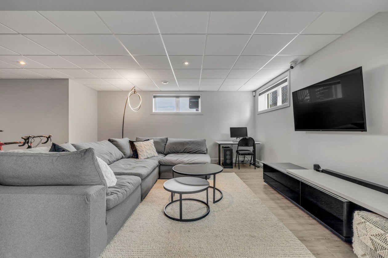 Salle familiale — 106, Rue Latouche, Québec (Beauport), G1E0B8, Québec (Beauport)