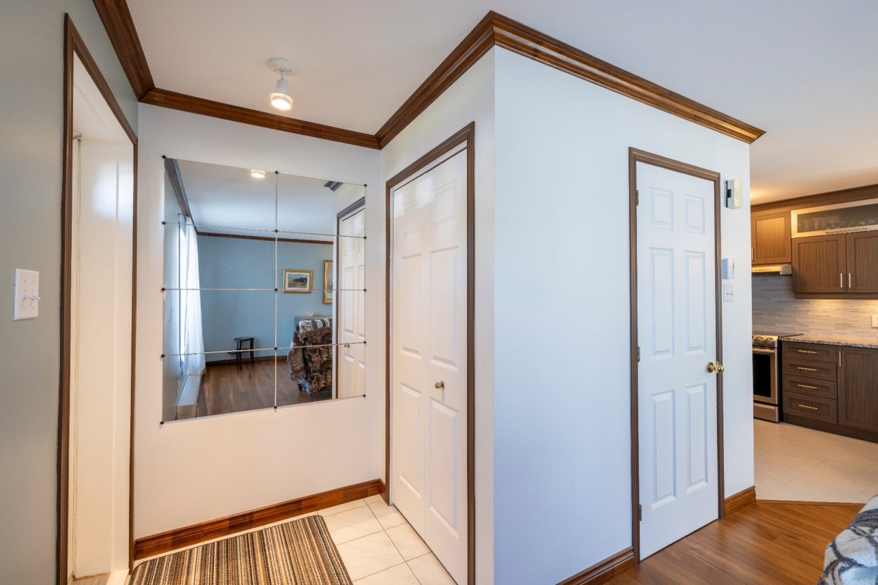 Hall d'entrée — 636, Rue Sébastien, Québec (Charlesbourg ), G2L2W4, Québec (Charlesbourg )