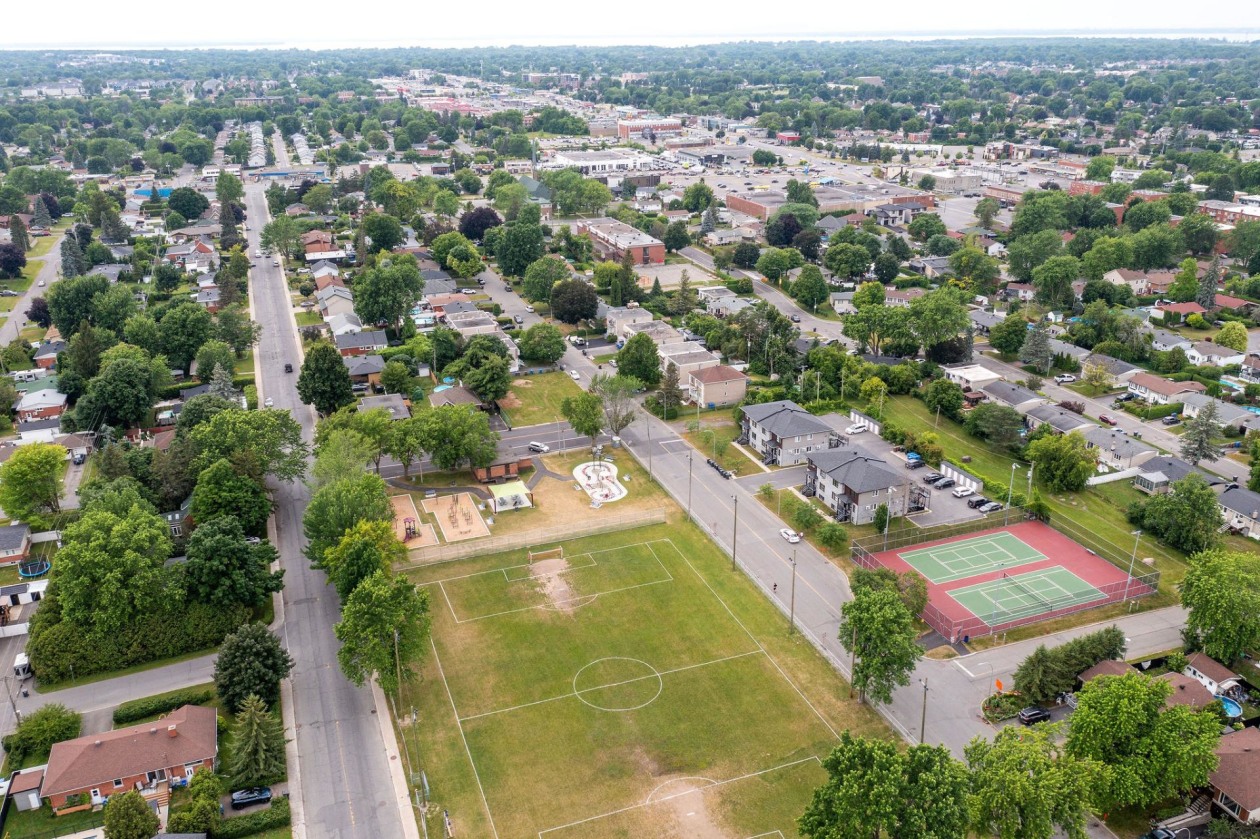 Photo aérienne — 16, Rue Laramée, Châteauguay, J6K1K9, Châteauguay