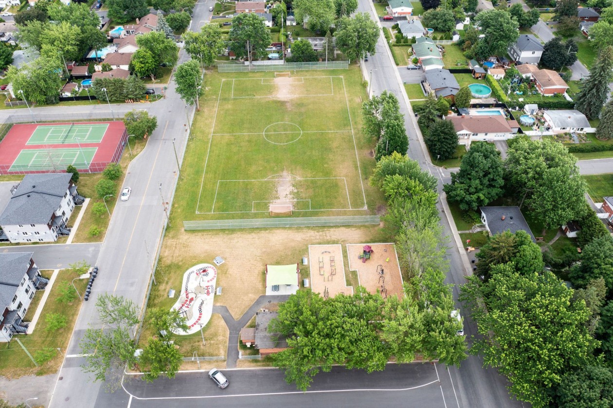 Photo aérienne — 16, Rue Laramée, Châteauguay, J6K1K9, Châteauguay