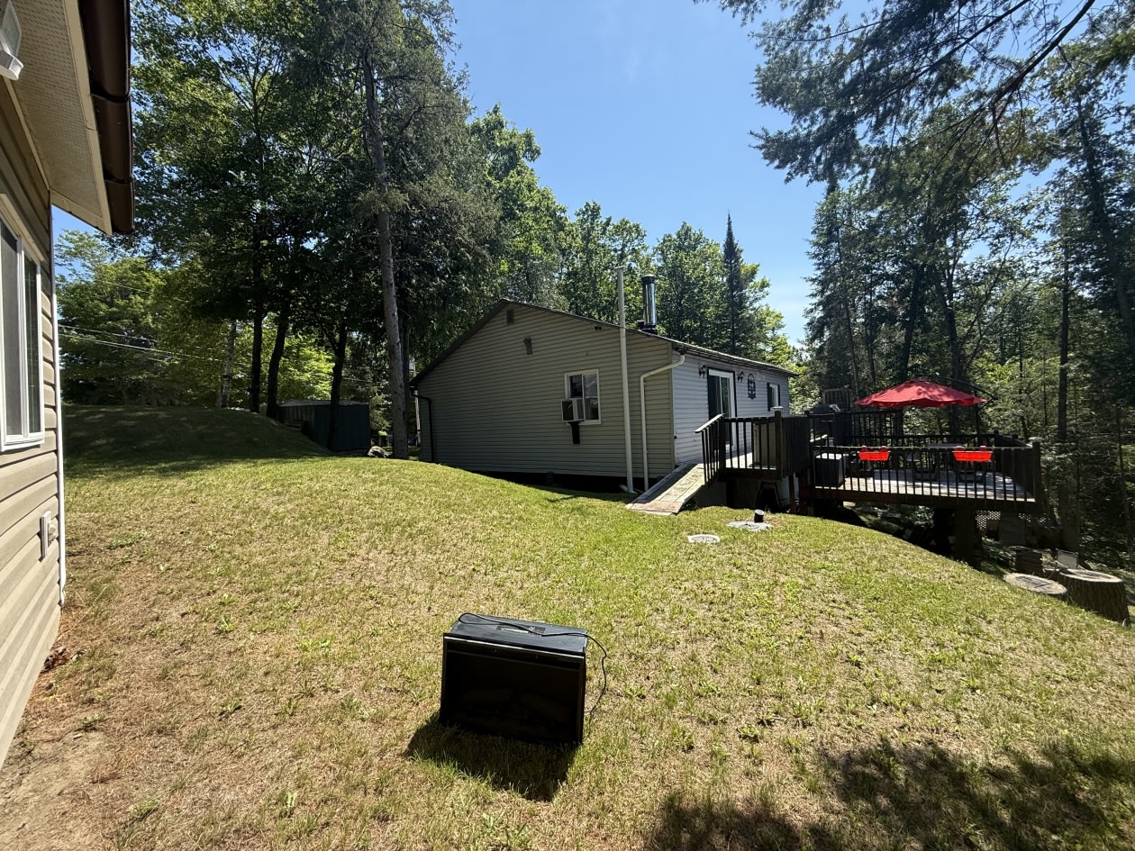 105 Chem. Charbonneau — photo 1