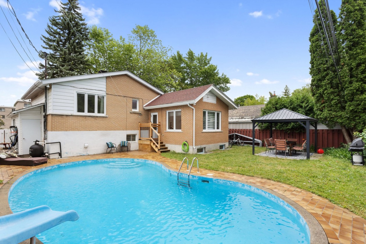 Cour — 11570, Boul. Ste-Colette, Montréal (Montréal-Nord), H1G4T7, Montréal (Montréal-Nord)