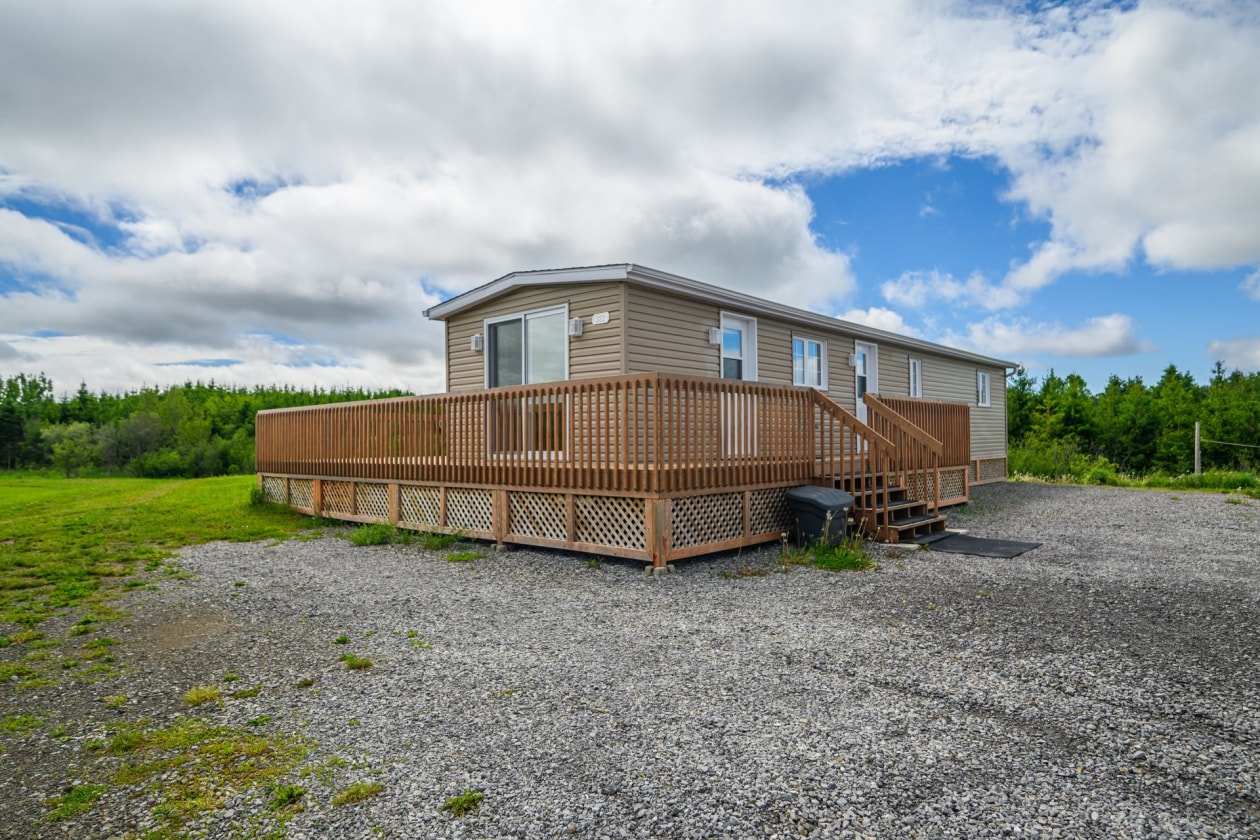 Façade — 222, 4e Rang O., Saint-Anaclet-de-Lessard, G0K1H0, Saint-Anaclet-de-Lessard