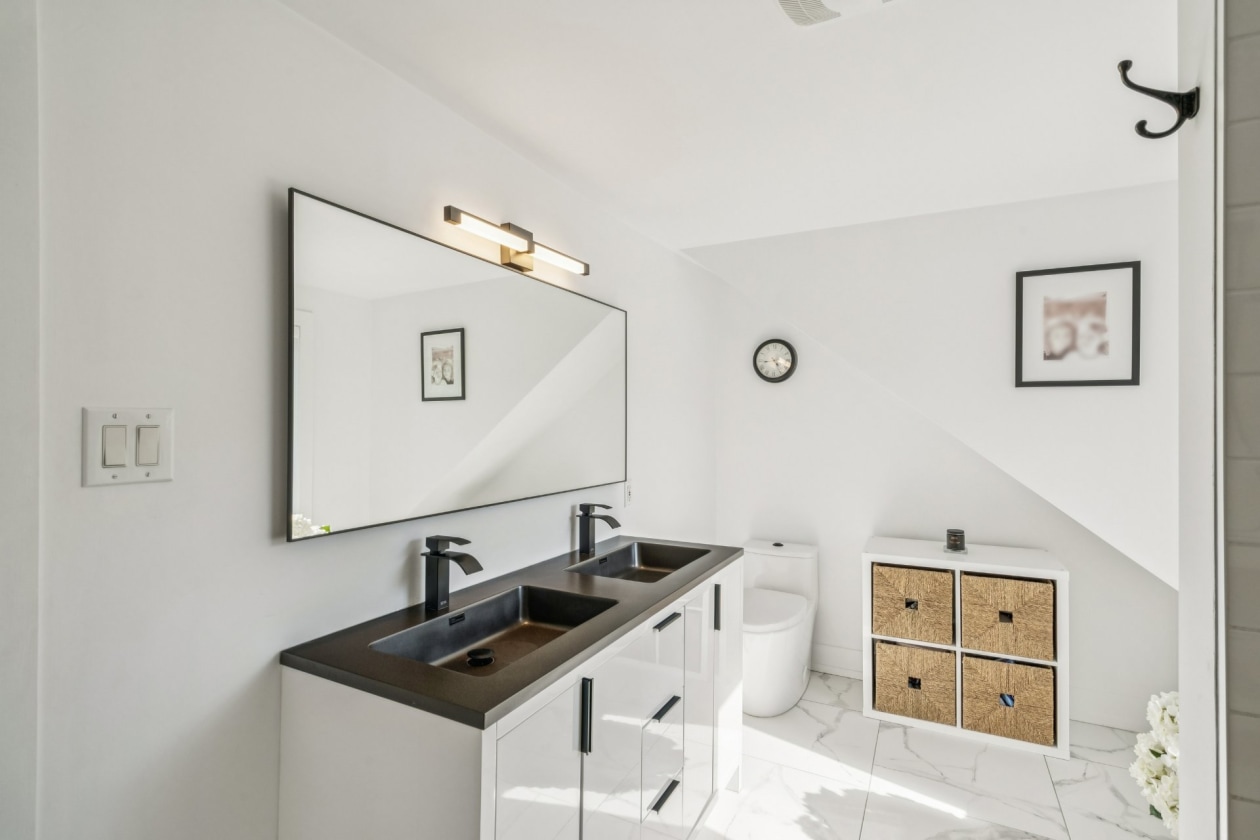 Salle de bains — 7, 1re Avenue N., L'Île-Perrot, J7V3J4, L'Île-Perrot