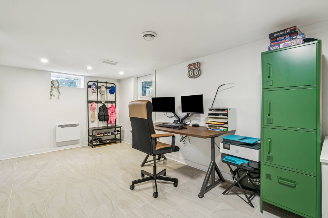 Bureau — 7, 1re Avenue N., L'Île-Perrot, J7V3J4, L'Île-Perrot