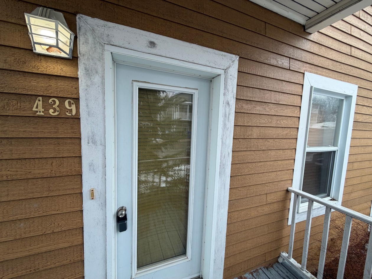 Façade — 439 - 441, Rue de la Place-d'Armes, Saguenay (Chicoutimi), G7H4X3, Saguenay (Chicoutimi)