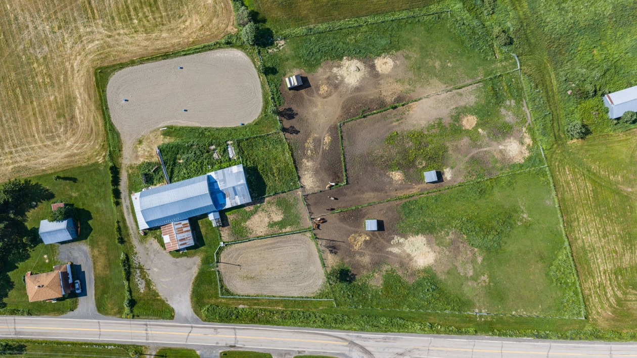 Photo aérienne — 702, 4e Rang E., Saint-Valérien, G0L4E0, Saint-Valérien
