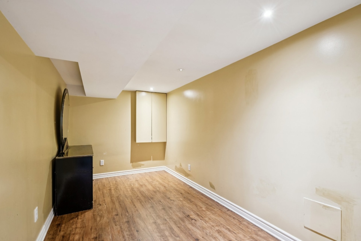 Chambre à coucher — 1929, Rue Gérard, Laval (Chomedey), H7T1N2, Laval (Chomedey)