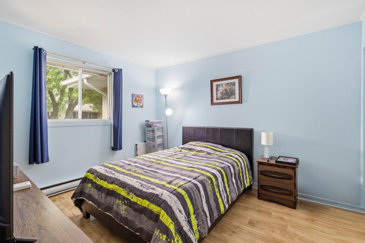 Chambre à coucher principale — 335, Rue Colbert, Montréal (Rivière-des-Prairies/Pointe-aux-Trembles), H1A3E3, Montréal (Rivière-des-Prairies/Pointe-aux-Trembles)