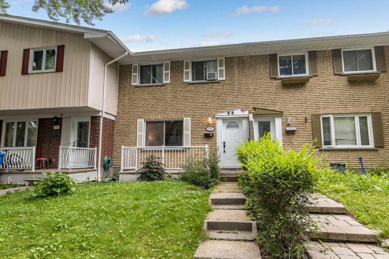 Façade — 335, Rue Colbert, Montréal (Rivière-des-Prairies/Pointe-aux-Trembles), H1A3E3, Montréal (Rivière-des-Prairies/Pointe-aux-Trembles)