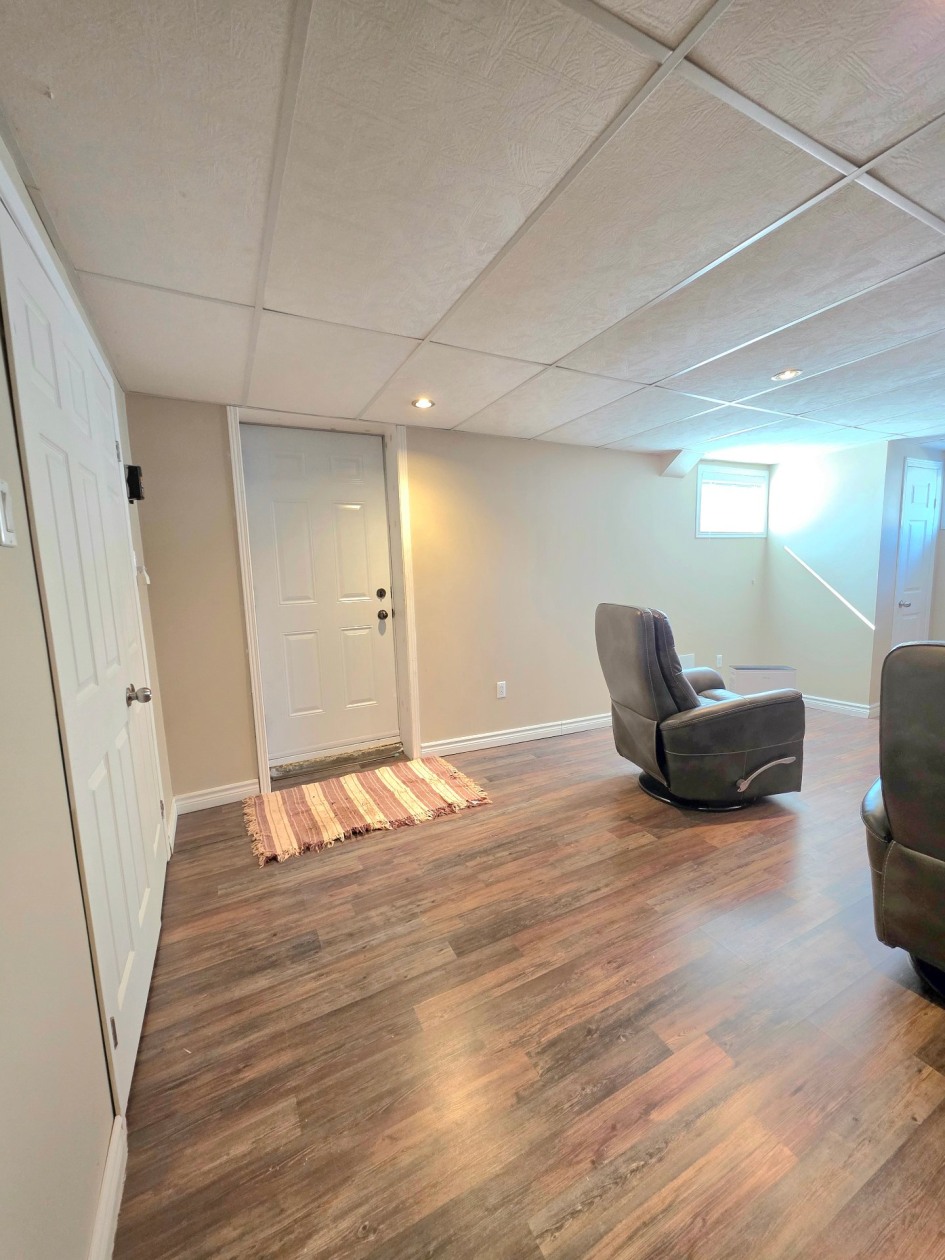 Entrée extérieure — 92, Route des Pionniers, Rimouski, G5N5M7, Rimouski