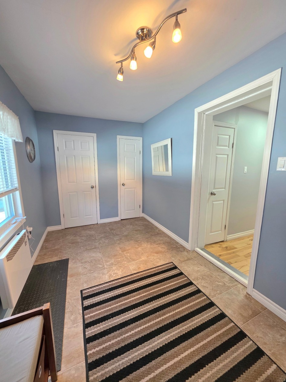 Hall d'entrée — 92, Route des Pionniers, Rimouski, G5N5M7, Rimouski