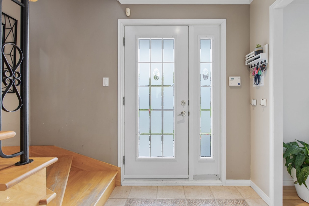 Hall d'entrée — 1063, Rue de l'Eau-de-Rose, Lévis (Les Chutes-de-la-Chaudière-Est), G6Z3J7, Lévis (Les Chutes-de-la-Chaudière-Est)
