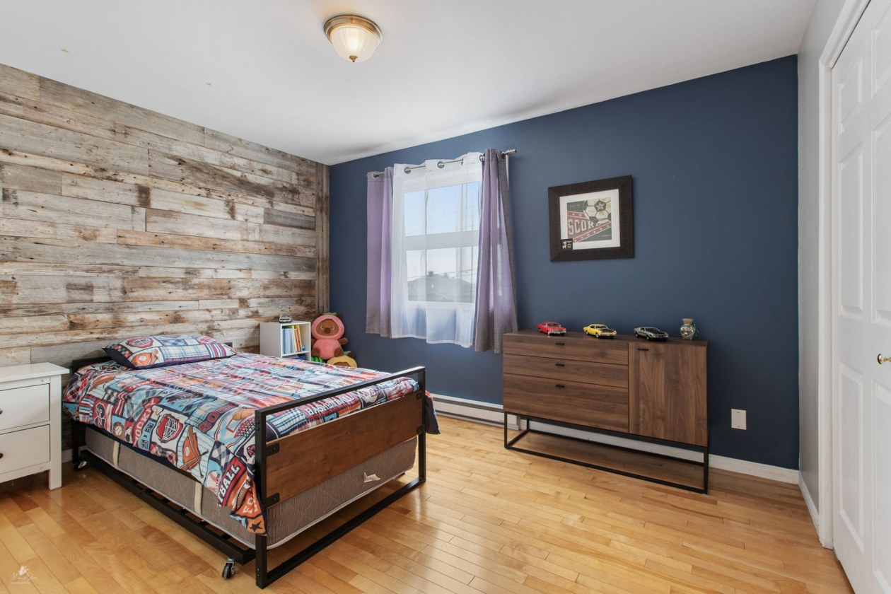 Chambre à coucher — 1063, Rue de l'Eau-de-Rose, Lévis (Les Chutes-de-la-Chaudière-Est), G6Z3J7, Lévis (Les Chutes-de-la-Chaudière-Est)