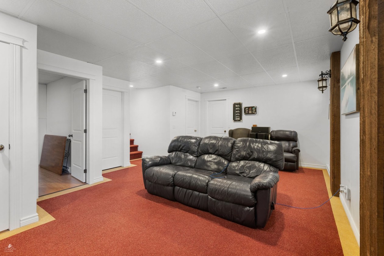 Salle familiale — 29, Rue des Seigneurs, Lévis (Les Chutes-de-la-Chaudière-Est), G6Z7P4, Lévis (Les Chutes-de-la-Chaudière-Est)