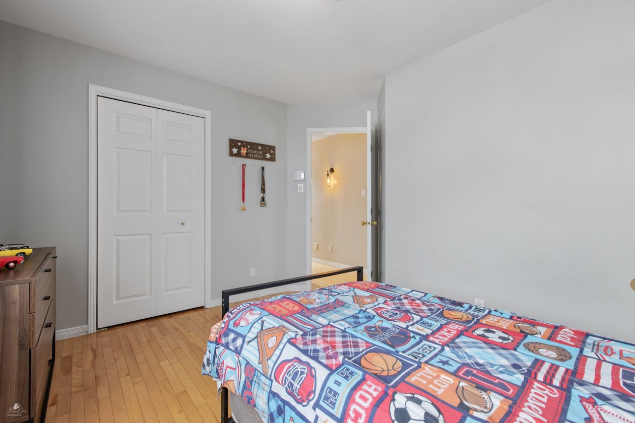 Chambre à coucher — 1063, Rue de l'Eau-de-Rose, Lévis (Les Chutes-de-la-Chaudière-Est), G6Z3J7, Lévis (Les Chutes-de-la-Chaudière-Est)