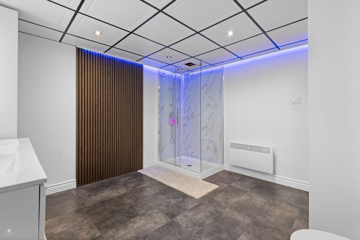 Salle de bains — 368, Rue du Coursier, Lévis (Desjardins), G6C1L7, Lévis (Desjardins)