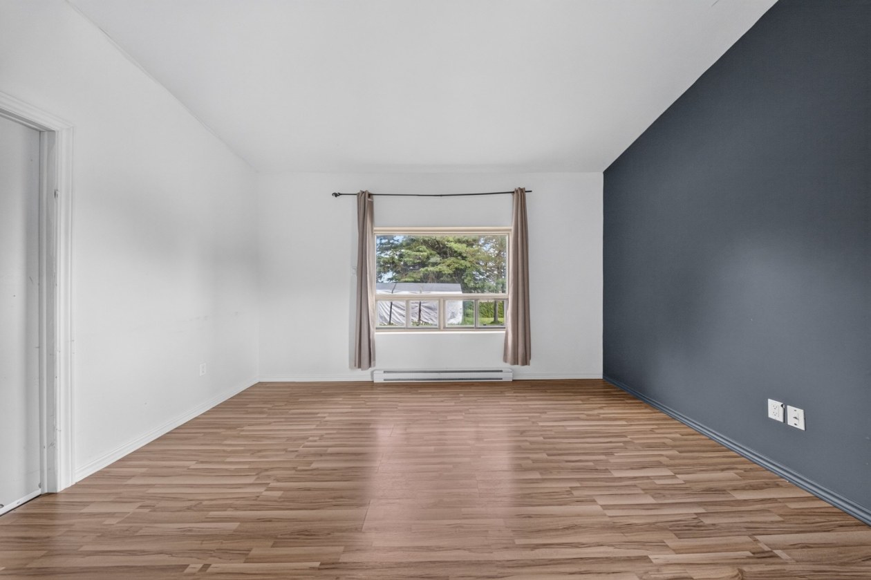 Salon — 219, Rue Principale, Audet, G0Y1A0, Audet