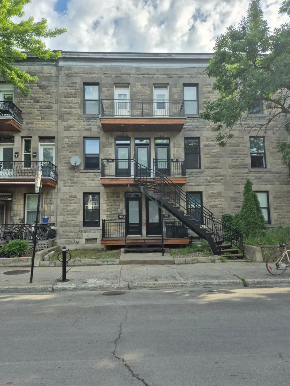 1867, Rue St-Clément — photo 1