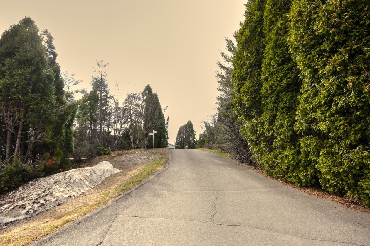 Rue — 3 - 7, Rue du Cap, Saguenay (Chicoutimi), G7G3N5, Saguenay (Chicoutimi)