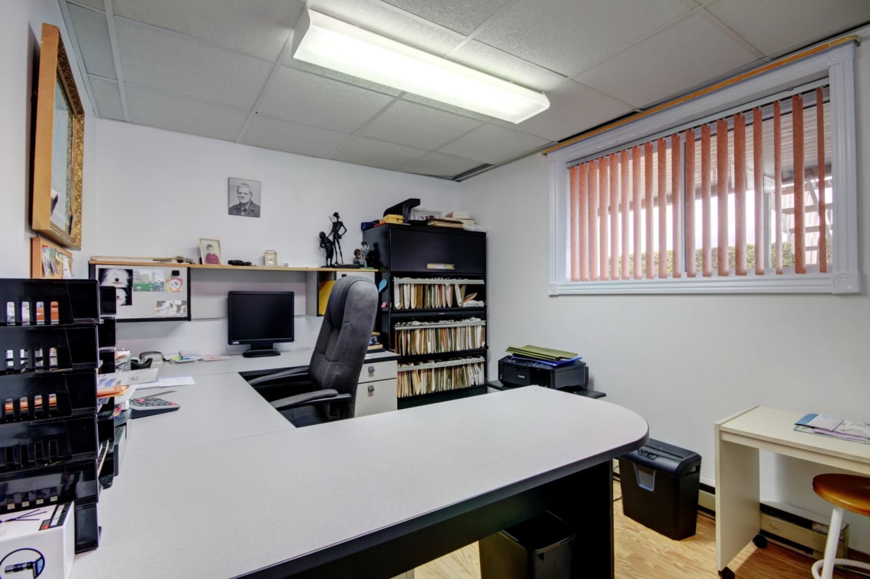 Bureau — 3 - 7, Rue du Cap, Saguenay (Chicoutimi), G7G3N5, Saguenay (Chicoutimi)