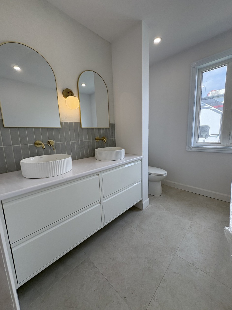 Salle de bains — 209, Rue Mézy, Saguenay (Chicoutimi), G7G1J6, Saguenay (Chicoutimi)