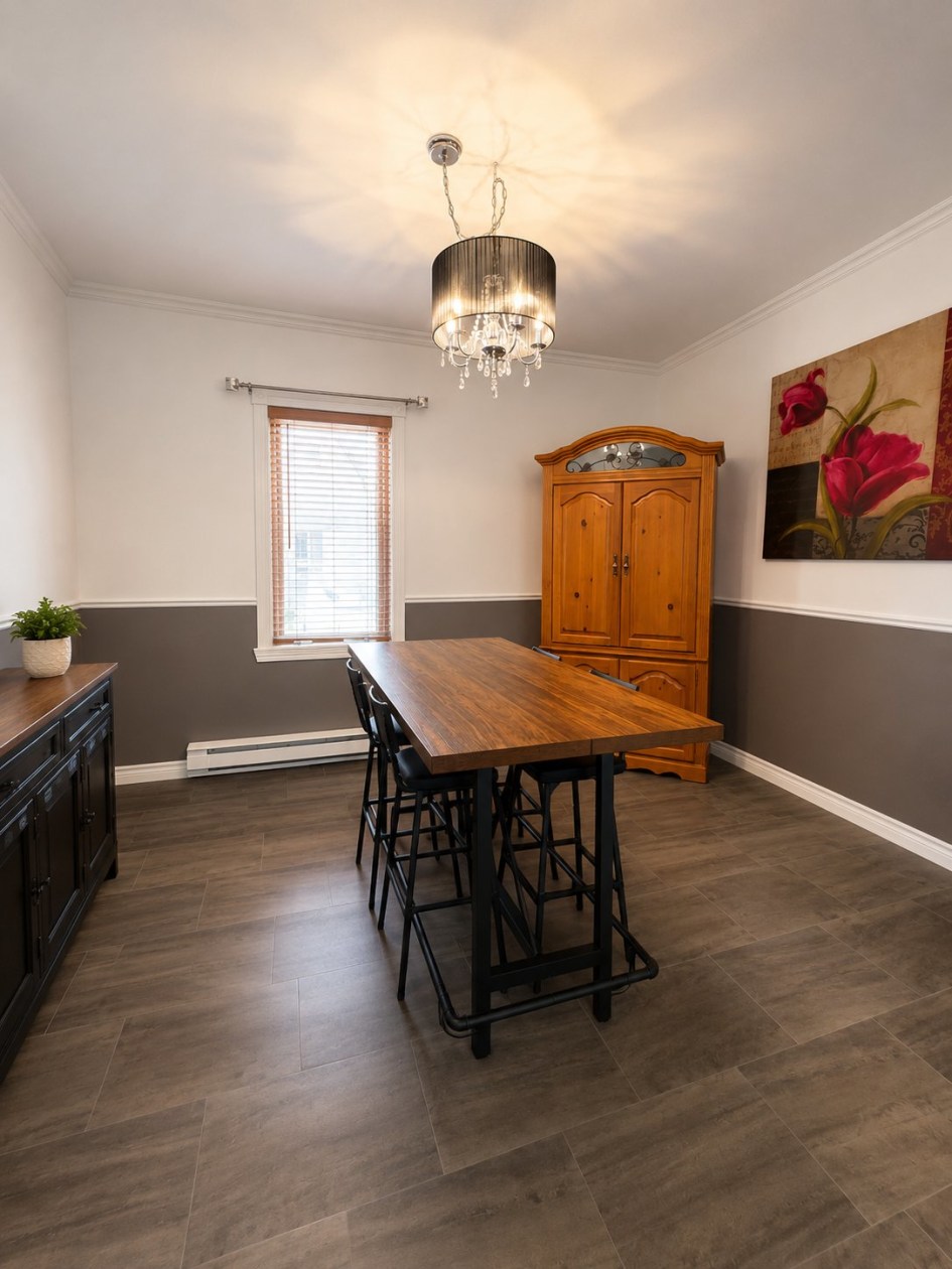 Salle à manger — 2710, Rue Vaudreuil, Saguenay (Jonquière), G7S2A3, Saguenay (Jonquière)