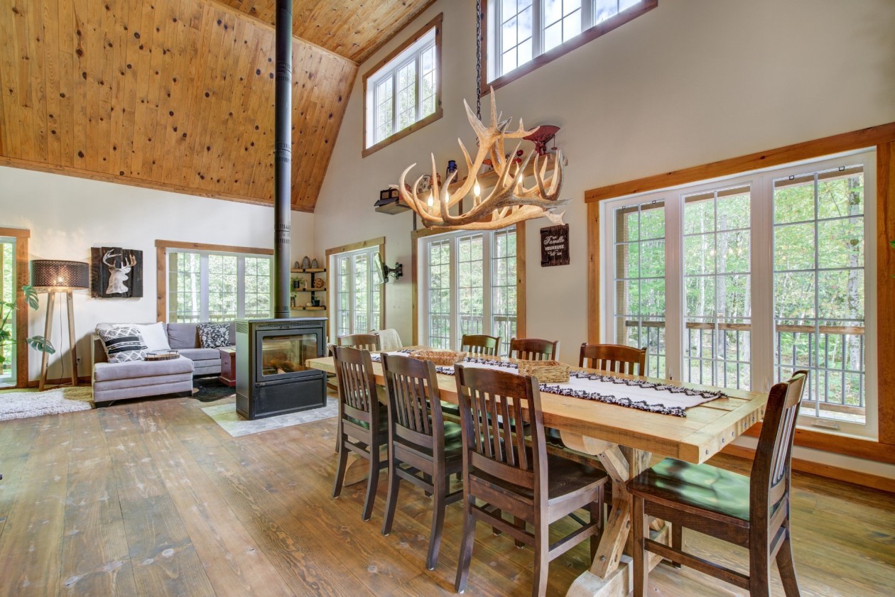 Salle à manger — 3, Ch. Wesley, Wentworth, J8H0H5, Wentworth