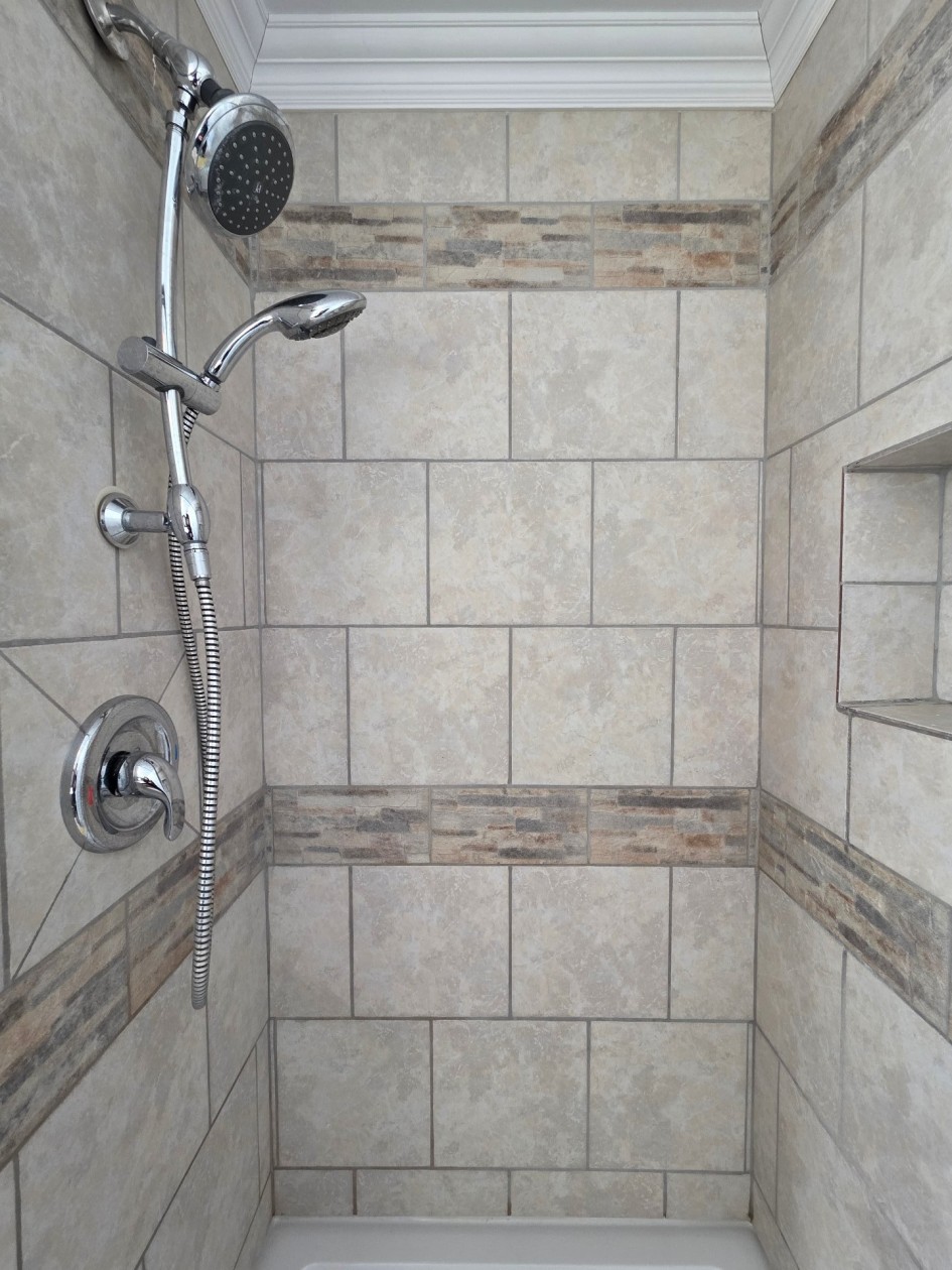 Salle de bains — 111, Route 132 E., Sainte-Luce, G0K1P0, Sainte-Luce