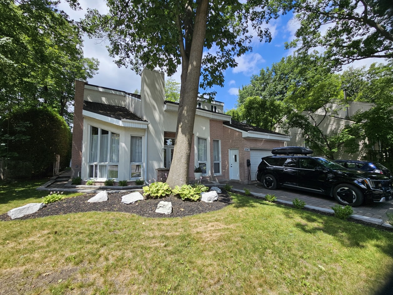 1047 Rue de la Pinède — photo 2