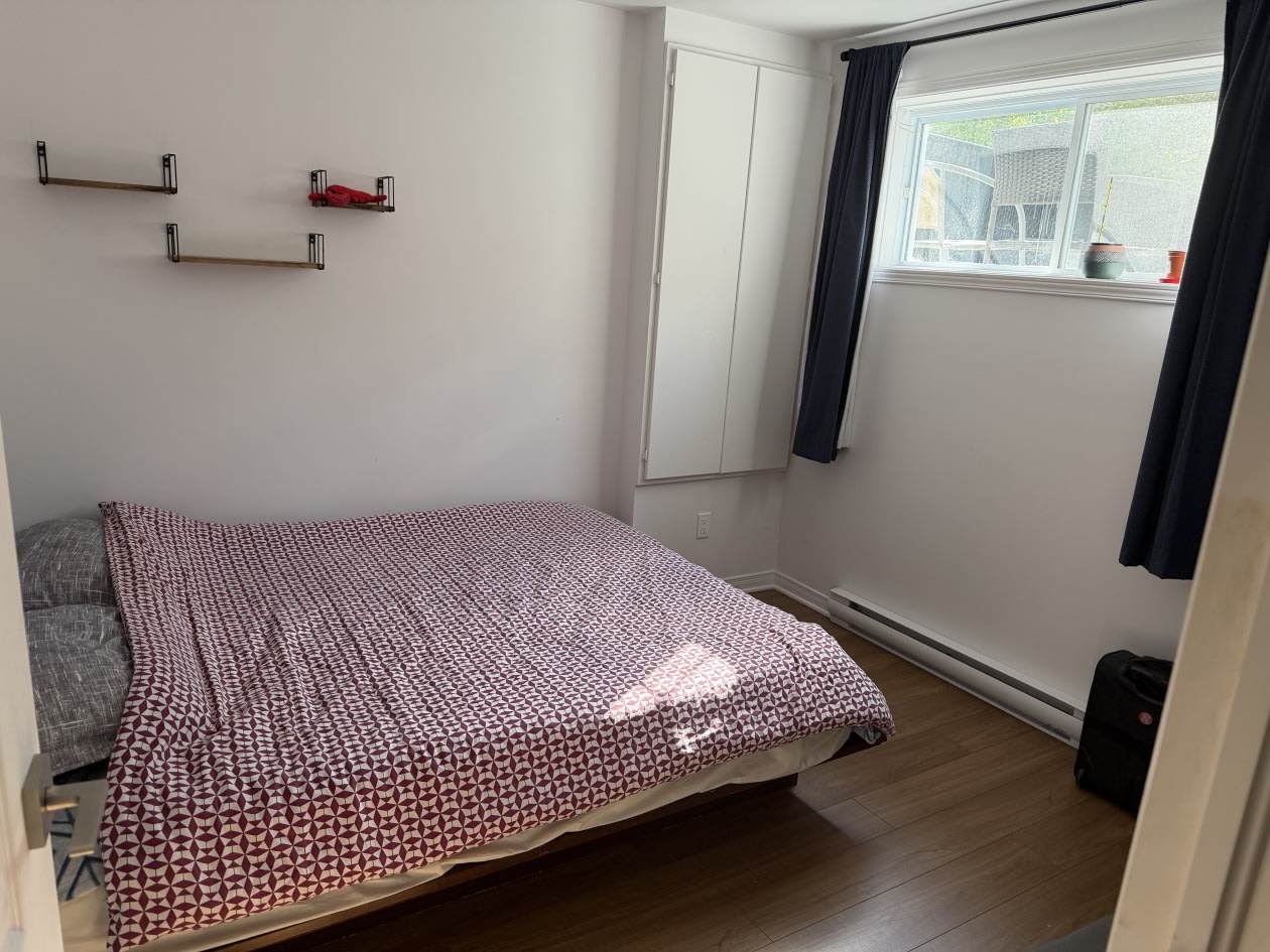 Chambre à coucher — 114 Rue Rabelais, Saint-Constant, J5A 0J5, Saint-Constant