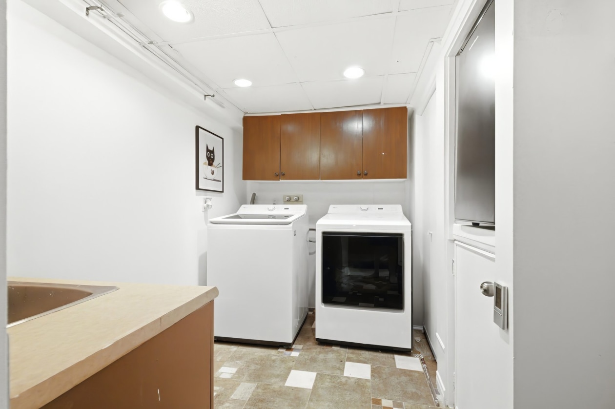 Salle de lavage — 504, Boul. Talbot, Saguenay (Chicoutimi), G7H4A2, Saguenay (Chicoutimi)