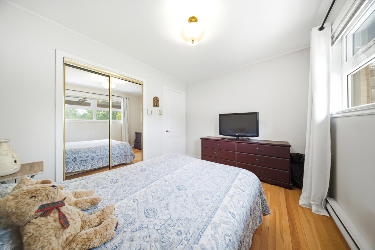 Chambre à coucher — 504, Boul. Talbot, Saguenay (Chicoutimi), G7H4A2, Saguenay (Chicoutimi)