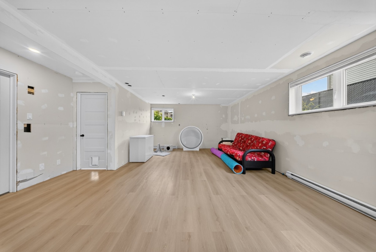 Salle familiale — 2315, Rue Offenbach, Drummondville, J2B1W6, Drummondville