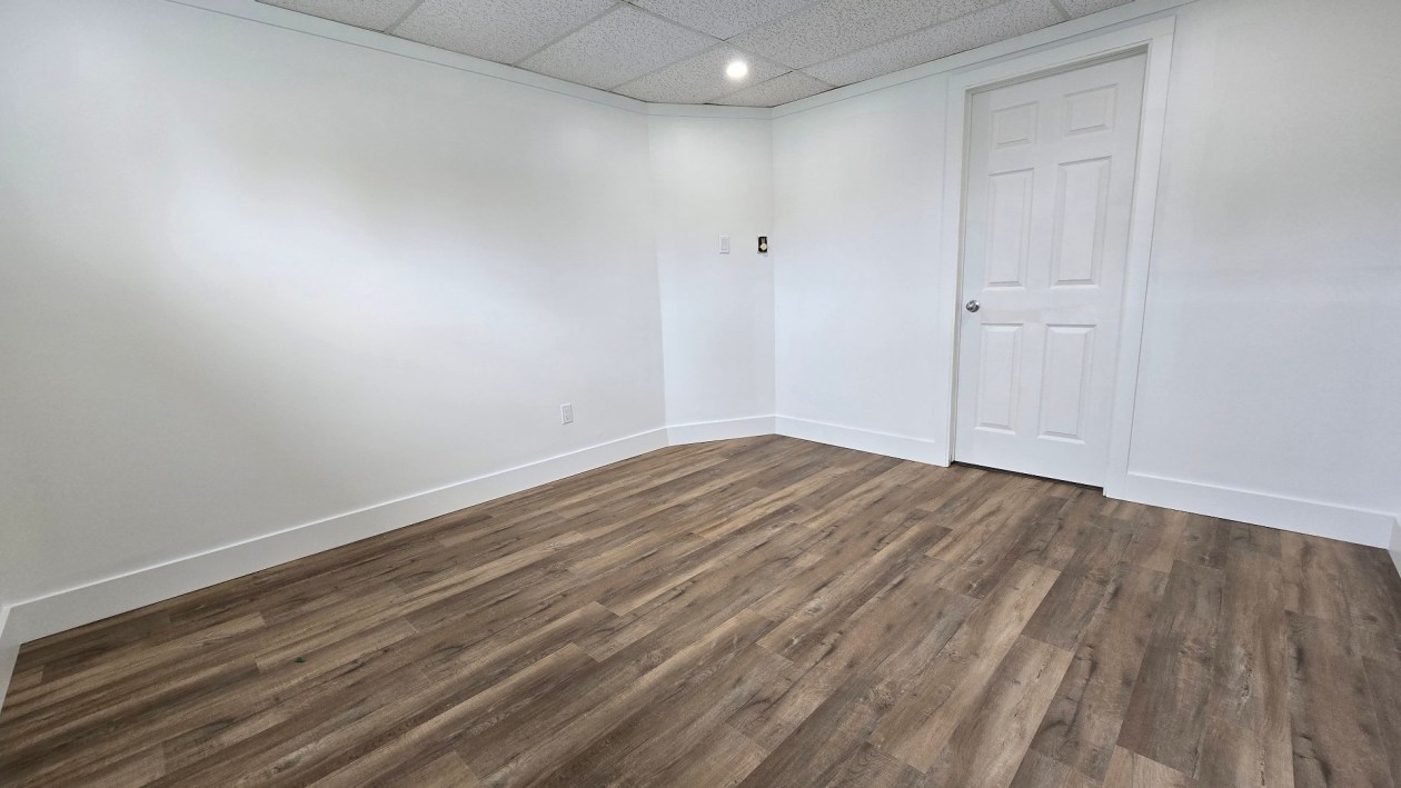 Chambre à coucher — 2, Crois. Léo-Paul-Desrosiers, Notre-Dame-de-l'Île-Perrot, J7W1S9, Notre-Dame-de-l'Île-Perrot
