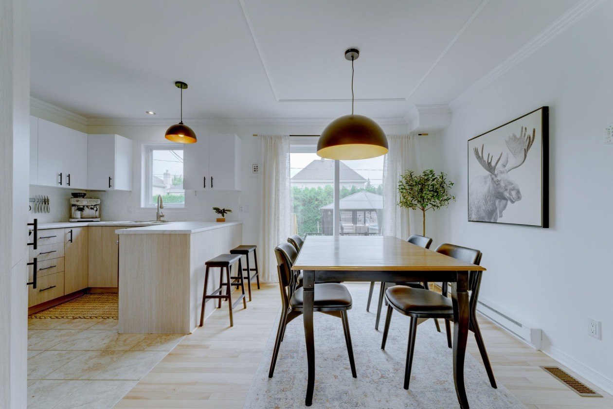 Salle à manger — 141, Mtée des Trinitaires, Saint-Basile-le-Grand, J3N1T9, Saint-Basile-le-Grand