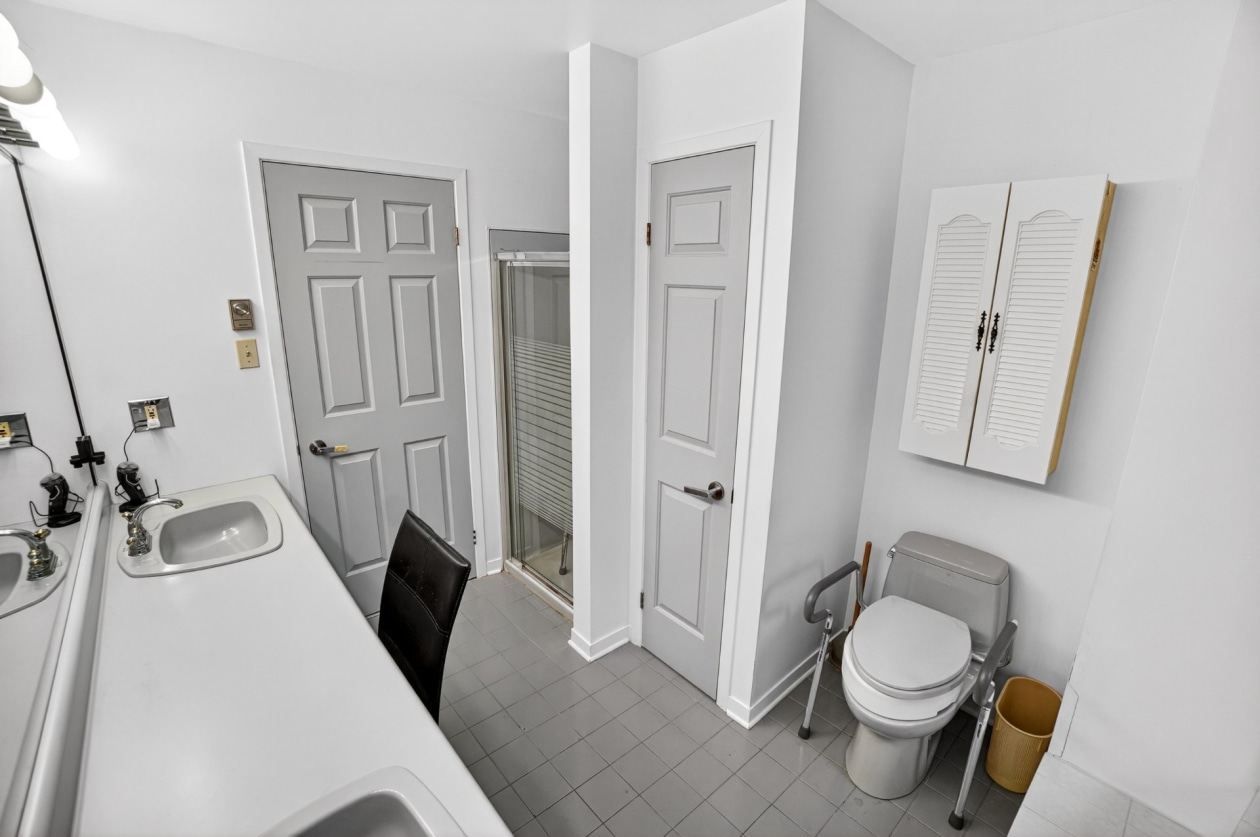 Salle de bains — 201, Rue Nadeau, Repentigny (Repentigny), J5Y3B5, Repentigny (Repentigny)