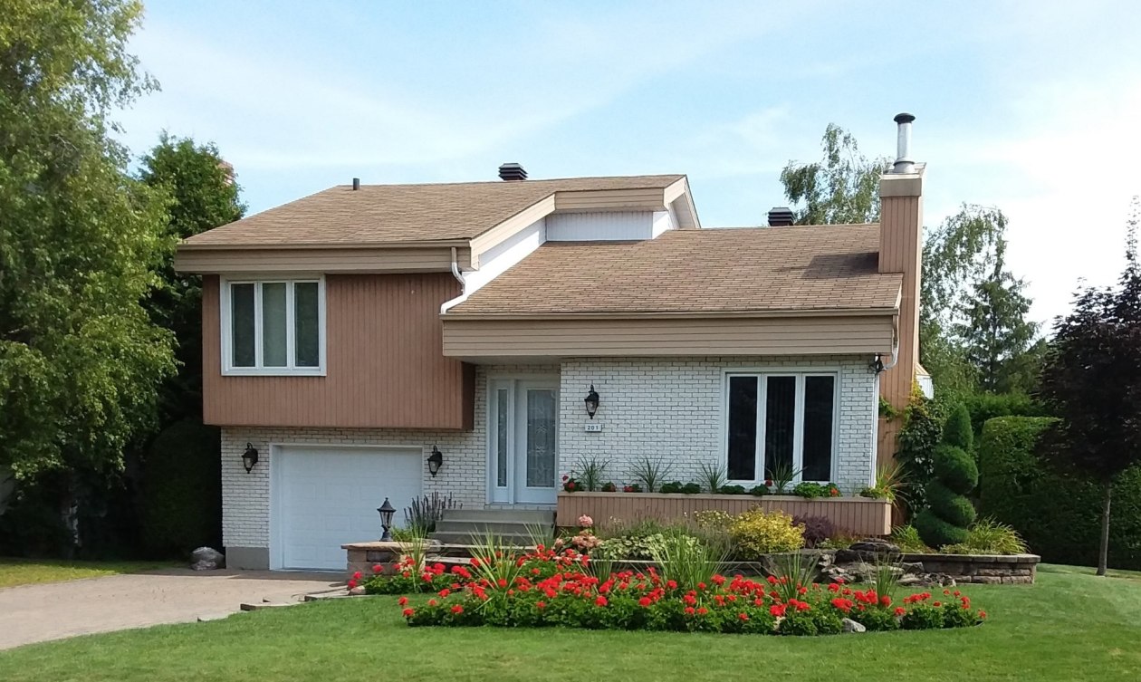 Façade — 201, Rue Nadeau, Repentigny (Repentigny), J5Y3B5, Repentigny (Repentigny)