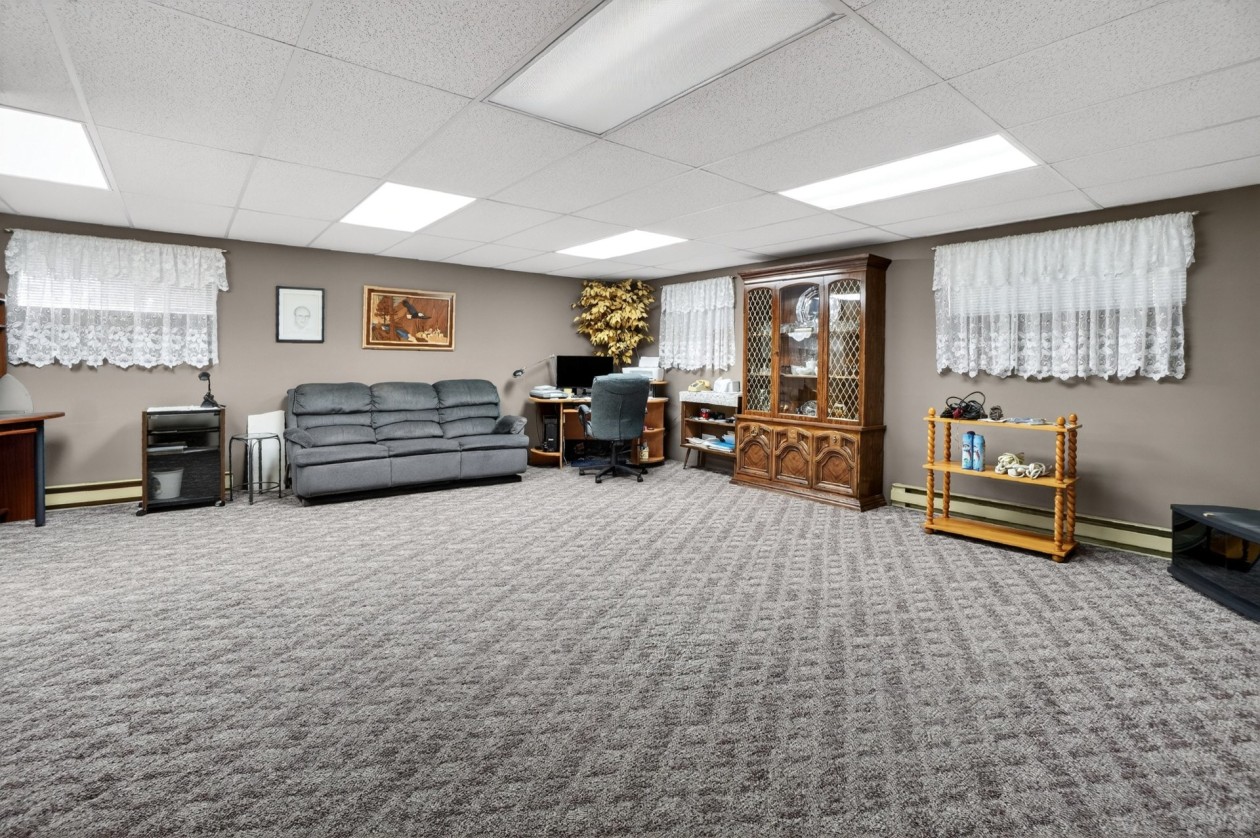 Salle familiale — 201, Rue Nadeau, Repentigny (Repentigny), J5Y3B5, Repentigny (Repentigny)