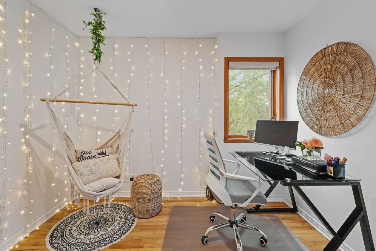 Bureau — 782, Rue Principale, 146, Saint-Sauveur, J0R1R2, Saint-Sauveur