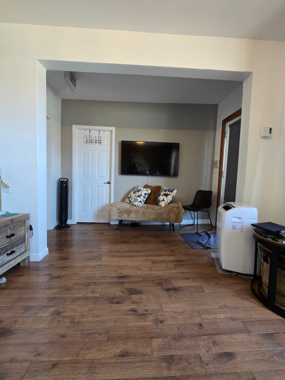Salon — 745, Boul. du St-Maurice, Trois-Rivières, G9A3P5, Trois-Rivières