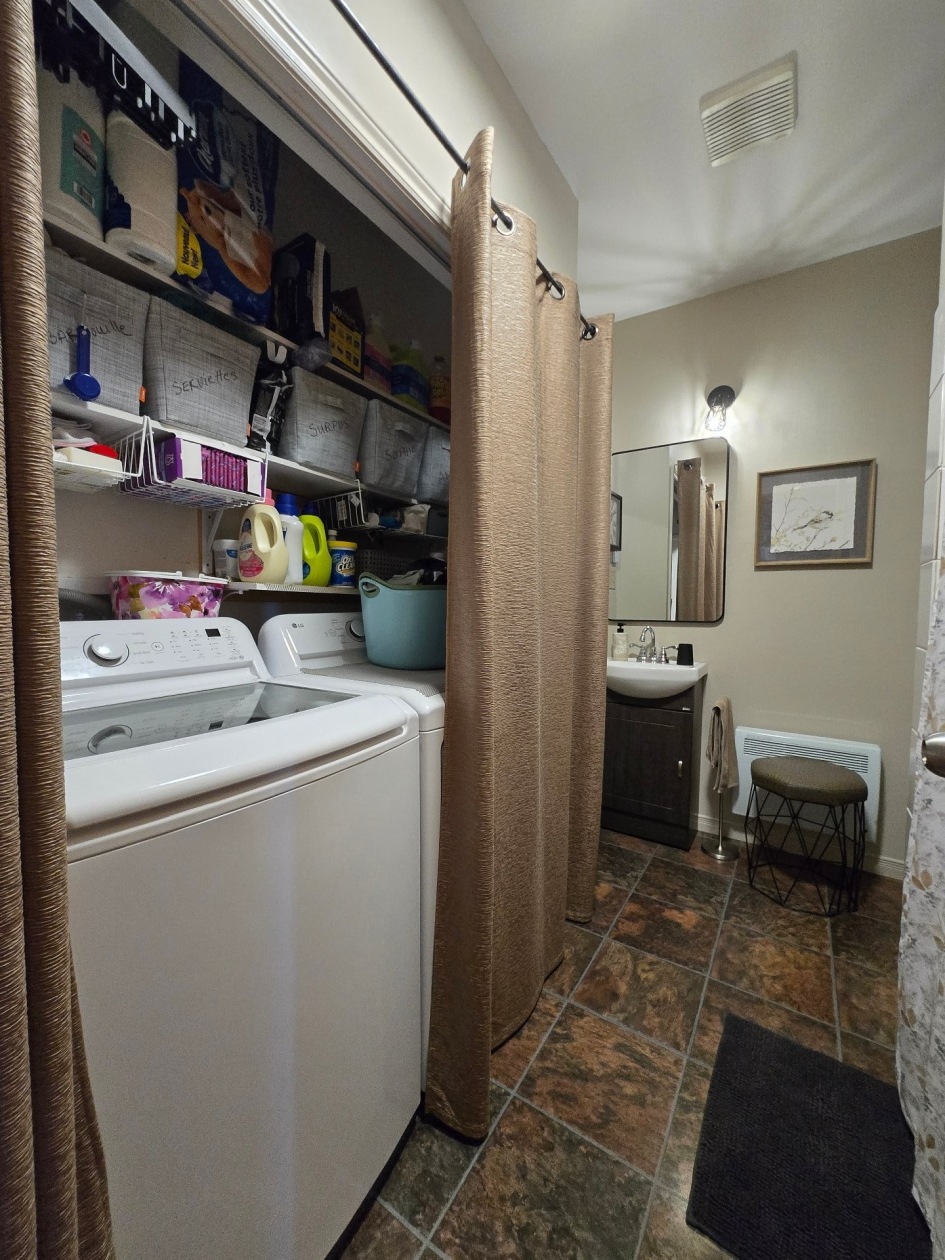 Salle de lavage — 745, Boul. du St-Maurice, Trois-Rivières, G9A3P5, Trois-Rivières