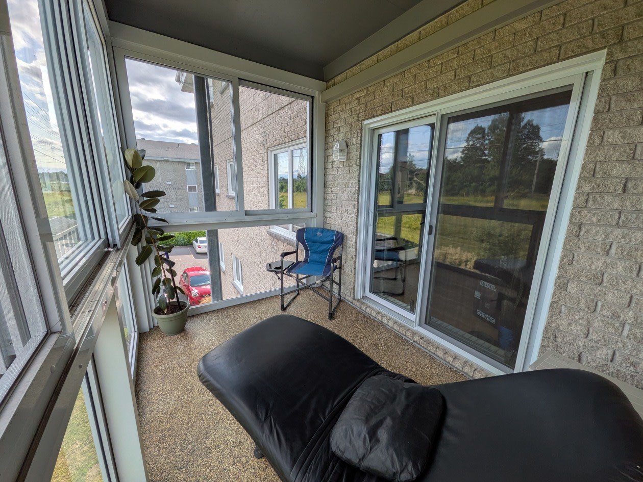 Verrière — 307-4310 Rue du Rapide, 307, Lévis, G6X 3S5, Lévis