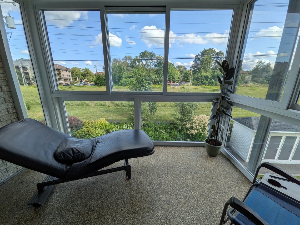 Verrière — 307-4310 Rue du Rapide, 307, Lévis, G6X 3S5, Lévis