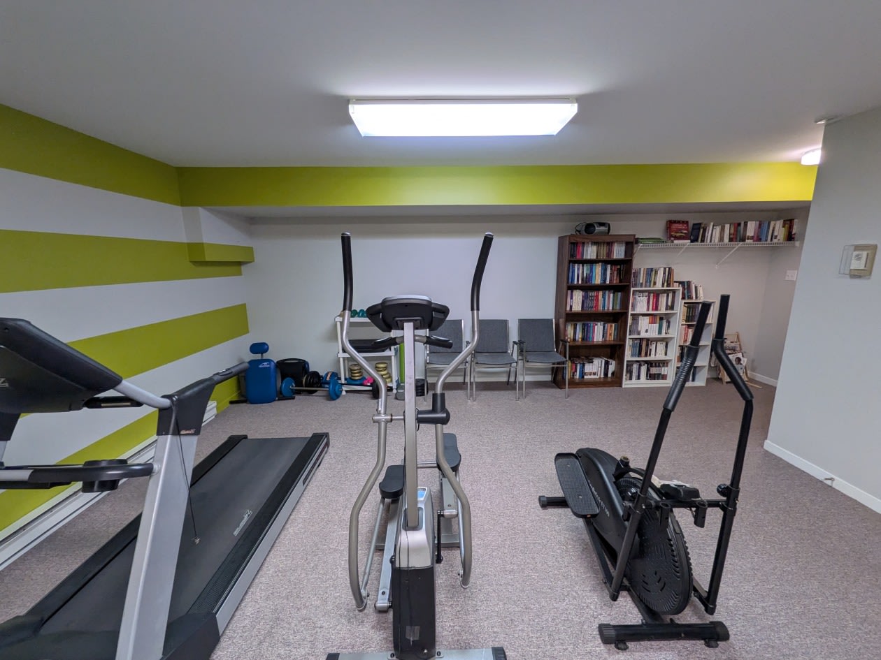 Salle d'exercice — 307-4310 Rue du Rapide, 307, Lévis, G6X 3S5, Lévis